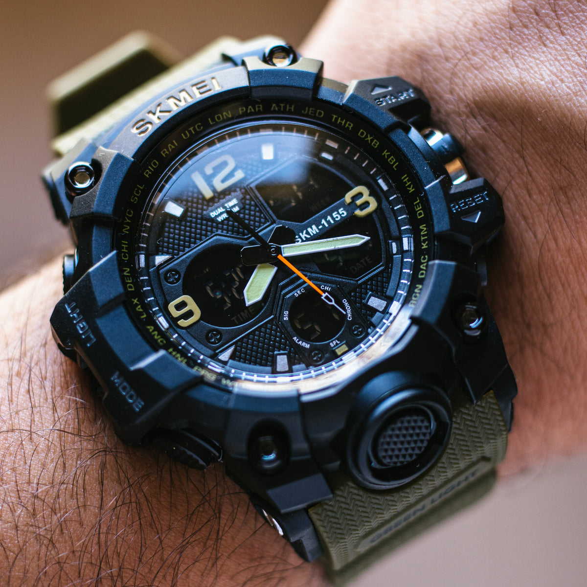 SKMEI 1637 black and olive sport watch